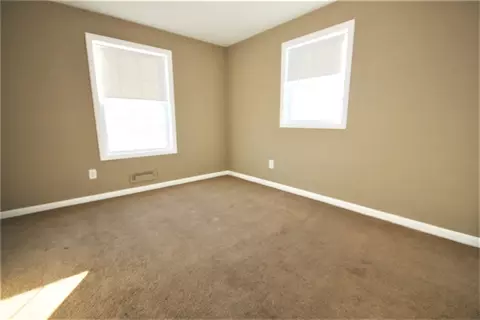 192 Marshall Rd, Woonsocket, RI 02895 photo 7