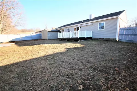 192 Marshall Rd, Woonsocket, RI 02895 photo 11