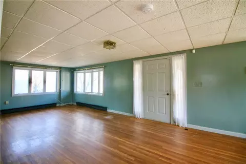 2399 Putnam Pike, Glocester, RI 02814 photo 5