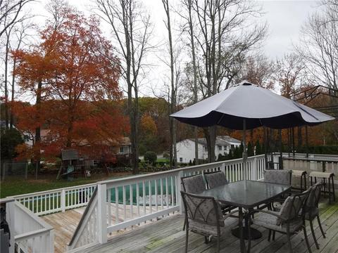 69 Fox Run, Cranston, RI 02921 photo 35
