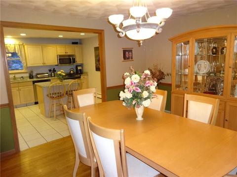 69 Fox Run, Cranston, RI 02921 photo 12