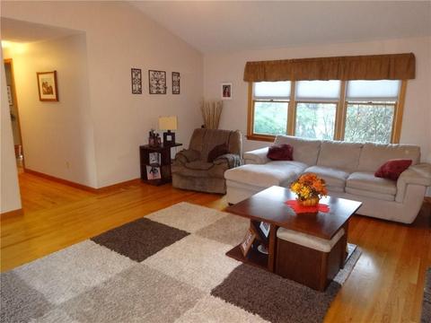 69 Fox Run, Cranston, RI 02921 photo 4