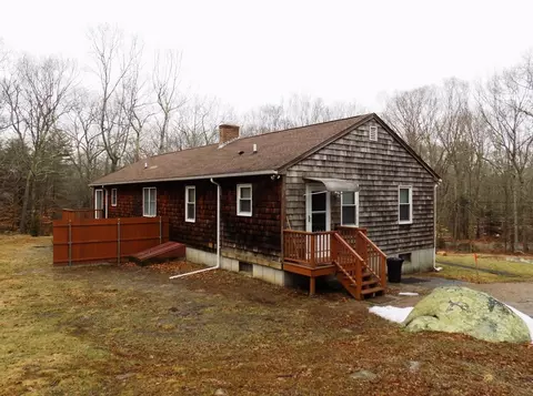 272 Wolf Rock Rd, Exeter, RI 02822 photo 3