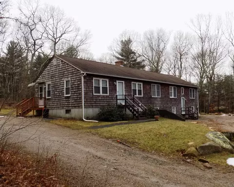 272 Wolf Rock Rd, Exeter, RI 02822 photo 2