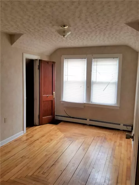 95 Union St, Woonsocket, RI 02895 photo 9