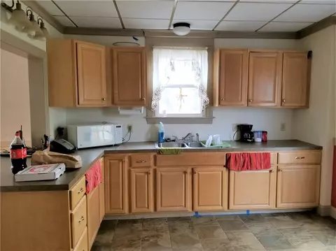95 Union St, Woonsocket, RI 02895 photo 3