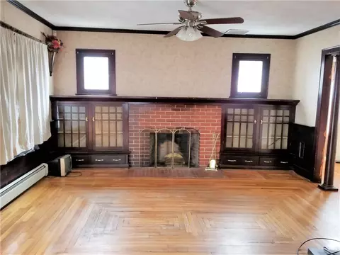 95 Union St, Woonsocket, RI 02895 photo 4