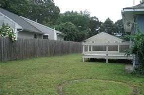 6 Langley Dr, Warwick, RI 02889 photo 2