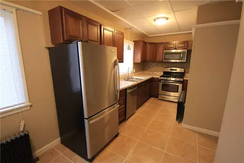 248 Second Ave, Woonsocket, RI 02895 photo 2