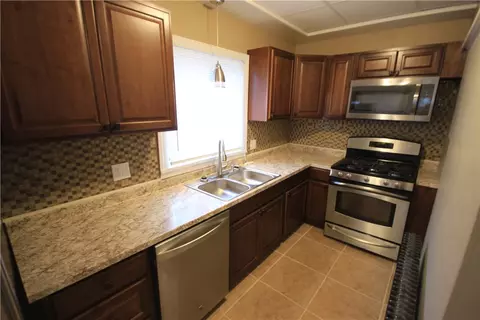 248 Second Ave, Woonsocket, RI 02895 photo 3