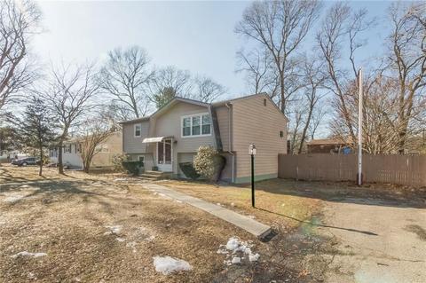 45 Haswill St, Warwick, RI 02889 photo 3