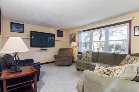45 Haswill St, Warwick, RI 02889 photo 7