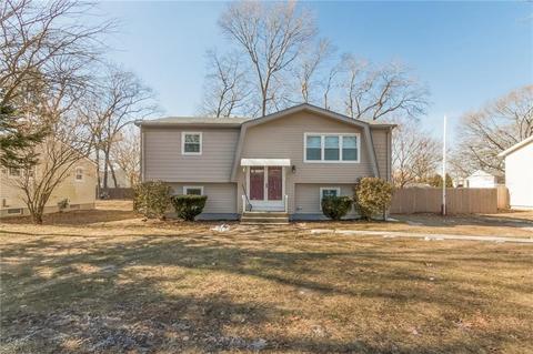45 Haswill St, Warwick, RI 02889 photo 2