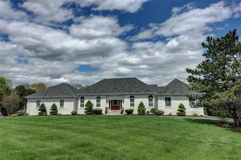 86 Crest Dr, Cranston, RI 02921 photo 1