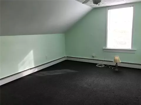 71 Cottage St, Warwick, RI 02886 photo 10