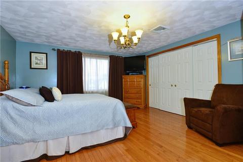 90 Everett St, Pawtucket, RI 02861 photo 22