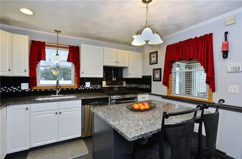 90 Everett St, Pawtucket, RI 02861 photo 15