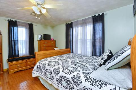 90 Everett St, Pawtucket, RI 02861 photo 24