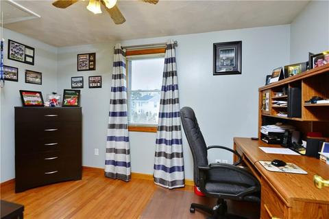 90 Everett St, Pawtucket, RI 02861 photo 25
