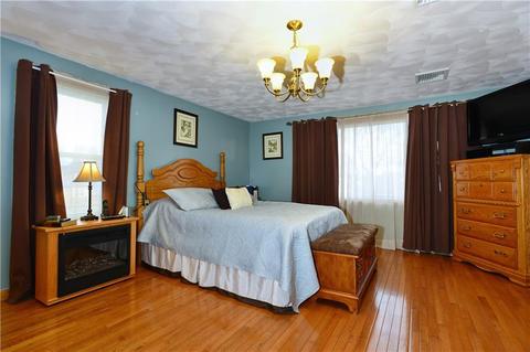 90 Everett St, Pawtucket, RI 02861 photo 21