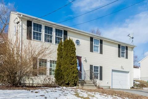 71 New St, Woonsocket, RI 02895 photo 3