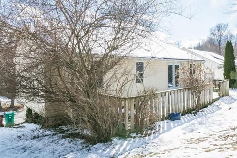 71 New St, Woonsocket, RI 02895 photo 5