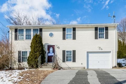 71 New St, Woonsocket, RI 02895 photo 1