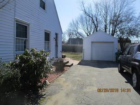 1124 Main Ave, Warwick, RI 02888 photo 2