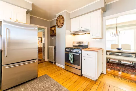 20 Maple St, Warren, RI 02885 photo 11