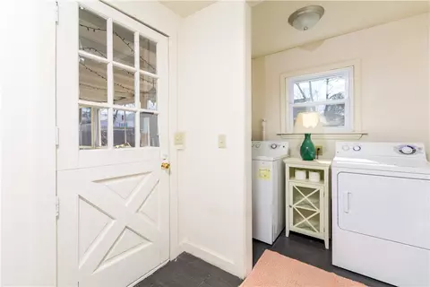 20 Maple St, Warren, RI 02885 photo 32