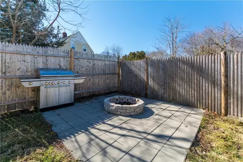 20 Maple St, Warren, RI 02885 photo 38