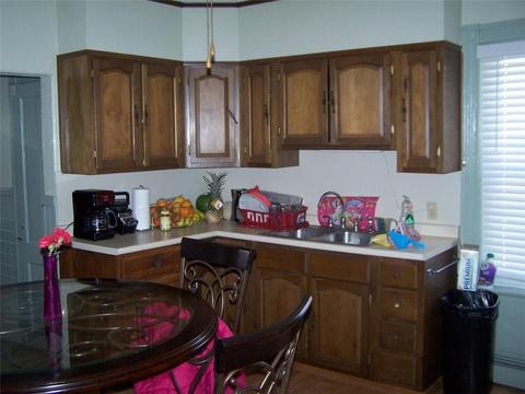 131 Fifth Ave, Woonsocket, RI 02895 photo 8