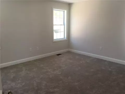 15 Ruby St, Woonsocket, RI 02895 photo 16