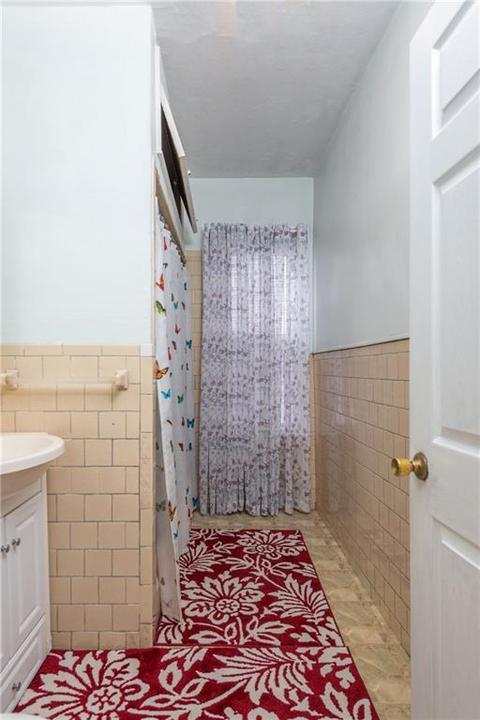 308 Willow St, Woonsocket, RI 02895 photo 5