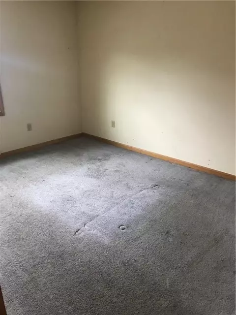 76 Cleveland St, Fall River, MA 02724 photo 19