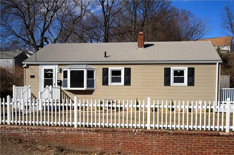 67 Gadoury Blvd, Woonsocket, RI 02895 photo 1