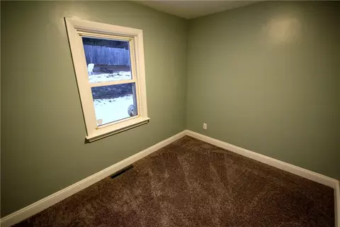 67 Gadoury Blvd, Woonsocket, RI 02895 photo 7