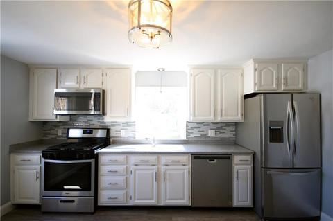 67 Gadoury Blvd, Woonsocket, RI 02895 photo 2
