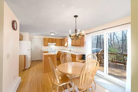 24 Gentry Cir, Exeter, RI 02822 photo 4