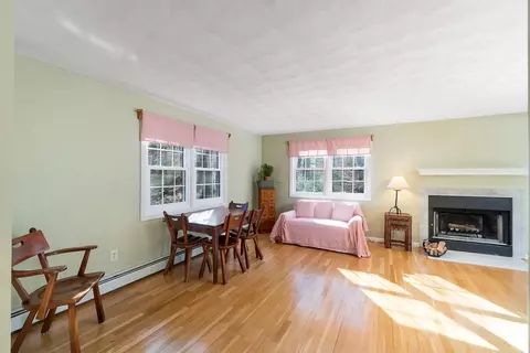 24 Gentry Cir, Exeter, RI 02822 photo 3