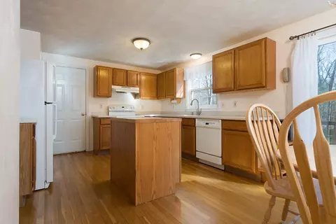 24 Gentry Cir, Exeter, RI 02822 photo 14