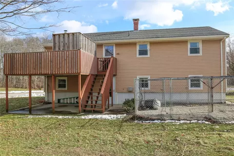 9 Chord St, Westerly, RI 02891 photo 5