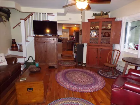 62 Brinton Ave, Warwick, RI 02889 photo 10