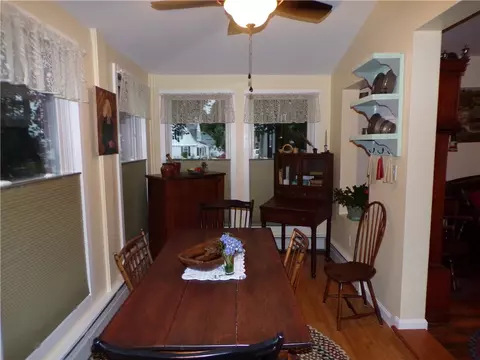 62 Brinton Ave, Warwick, RI 02889 photo 8