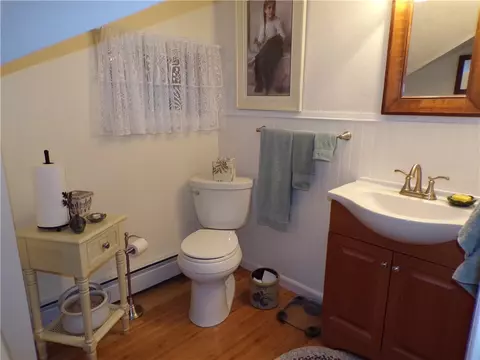 62 Brinton Ave, Warwick, RI 02889 photo 21