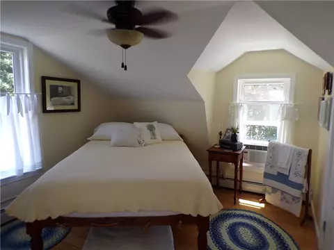 62 Brinton Ave, Warwick, RI 02889 photo 17