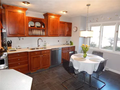 6 Shadowbrook Ln #E, Smithfield, RI 02917 photo 11