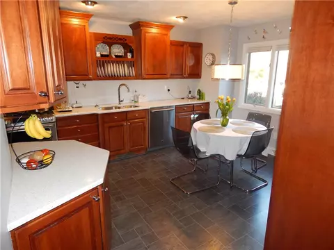 6 Shadowbrook Ln #E, Smithfield, RI 02917 photo 10