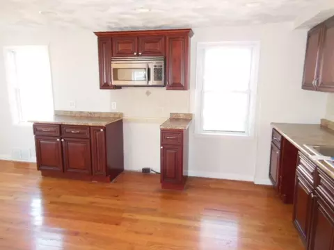 22 Capeway Rd, Warwick, RI 02886 photo 10