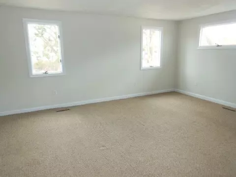 22 Capeway Rd, Warwick, RI 02886 photo 21